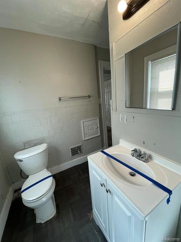 19156 Waltham Street, Detroit, MI 48205