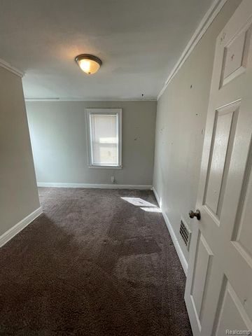 19156 Waltham Street, Detroit, MI 48205