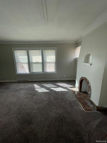 19156 Waltham Street, Detroit, MI 48205