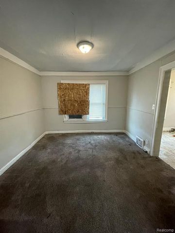 19156 Waltham Street, Detroit, MI 48205