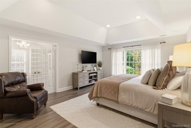 36 Rose Court, Northport, NY 11768