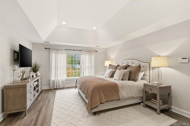 36 Rose Court, Northport, NY 11768