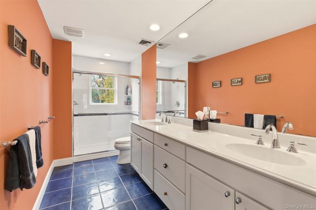 36 Rose Court, Northport, NY 11768