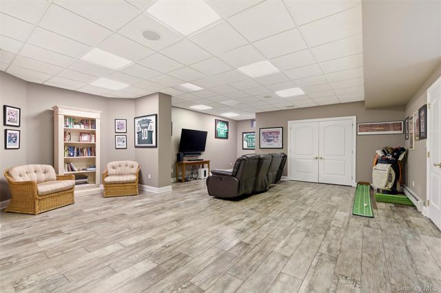 36 Rose Court, Northport, NY 11768