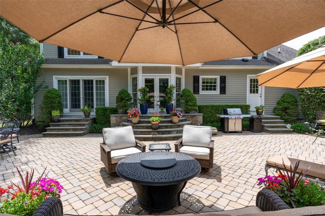 36 Rose Court, Northport, NY 11768