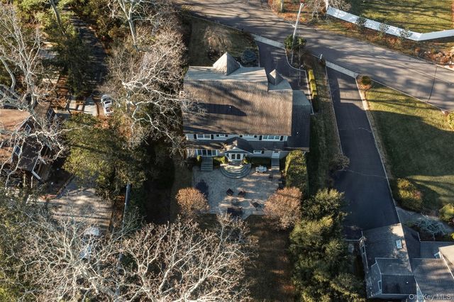 36 Rose Court, Northport, NY 11768