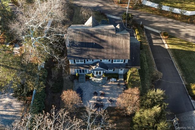 36 Rose Court, Northport, NY 11768