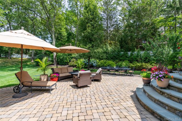 36 Rose Court, Northport, NY 11768