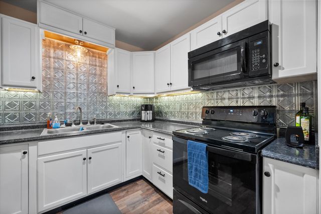 336 Arrowhead Street, Fort Worth, TX 76108
