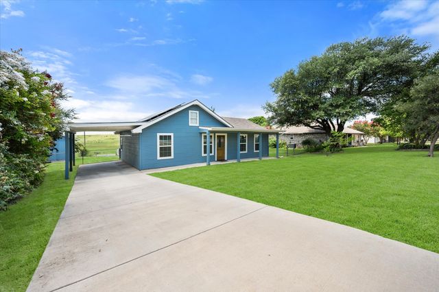 336 Arrowhead Street, Fort Worth, TX 76108