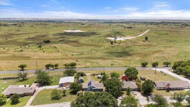 336 Arrowhead Street, Fort Worth, TX 76108