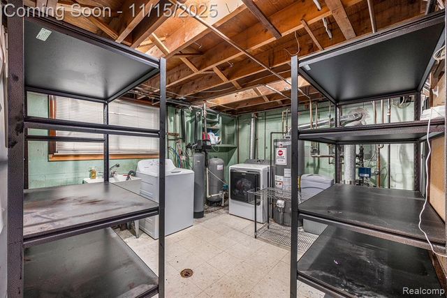 2080 Dunwoodie Street, Ortonville, MI 48462