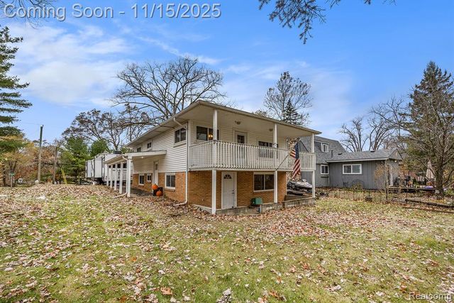 2080 Dunwoodie Street, Ortonville, MI 48462