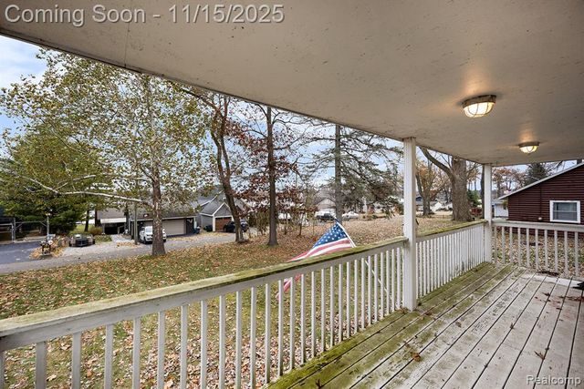 2080 Dunwoodie Street, Ortonville, MI 48462
