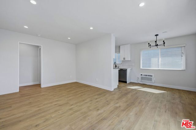 1738 Colby Avenue 4, Los Angeles, CA 90025