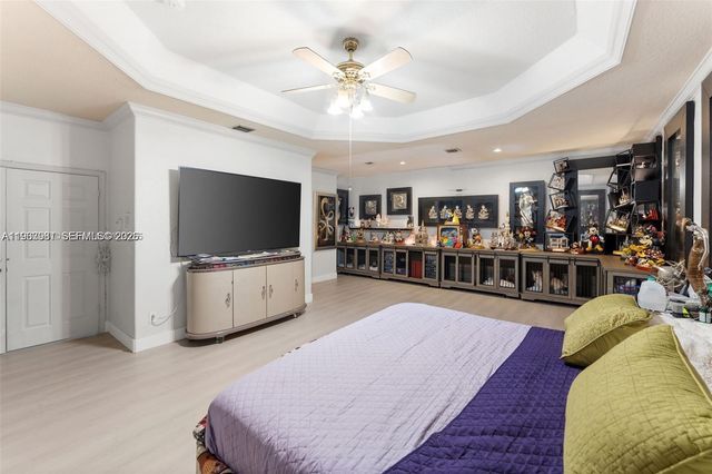 15255 SW 21st Pl, Miramar, FL 33027