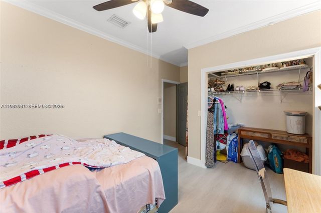 15255 SW 21st Pl, Miramar, FL 33027