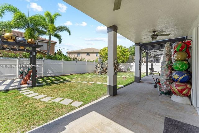 15255 SW 21st Pl, Miramar, FL 33027