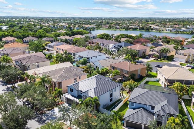 15255 SW 21st Pl, Miramar, FL 33027