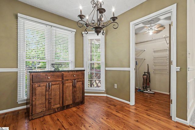 103 Walker Way Road, Simpsonville, SC 29681