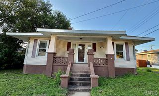 59 E Jennings Avenue, Wood River, IL 62095