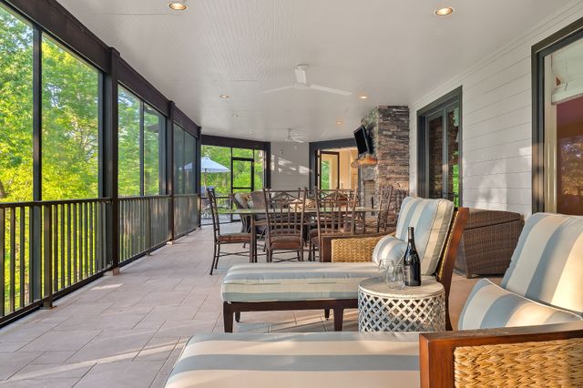 415 Summer Breeze Dr, Smithville, TN 37166
