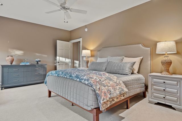 415 Summer Breeze Dr, Smithville, TN 37166