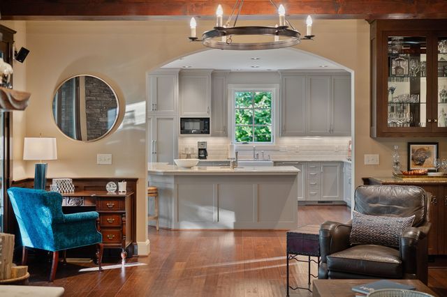 415 Summer Breeze Dr, Smithville, TN 37166