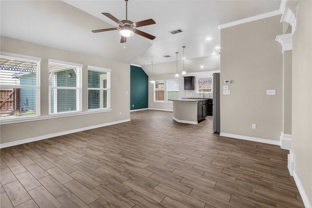 7235 Nuss Dr, Corpus Christi, TX 78414