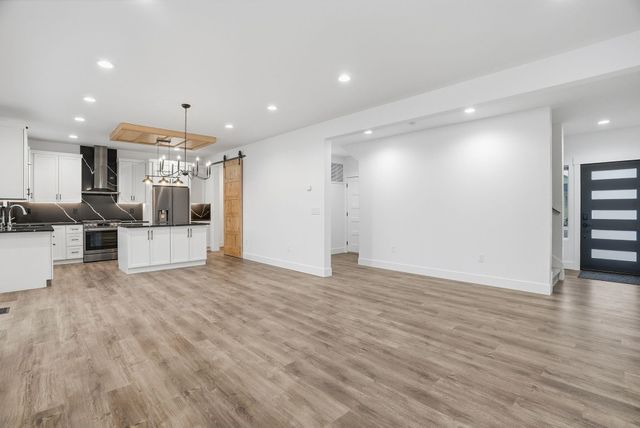 16810 E Baldwin Ave, Spokane Valley, WA 99016