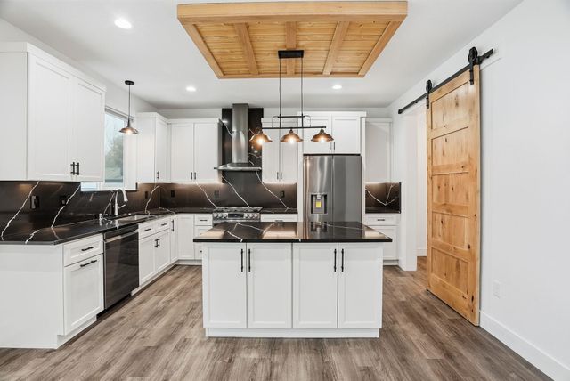 16810 E Baldwin Ave, Spokane Valley, WA 99016