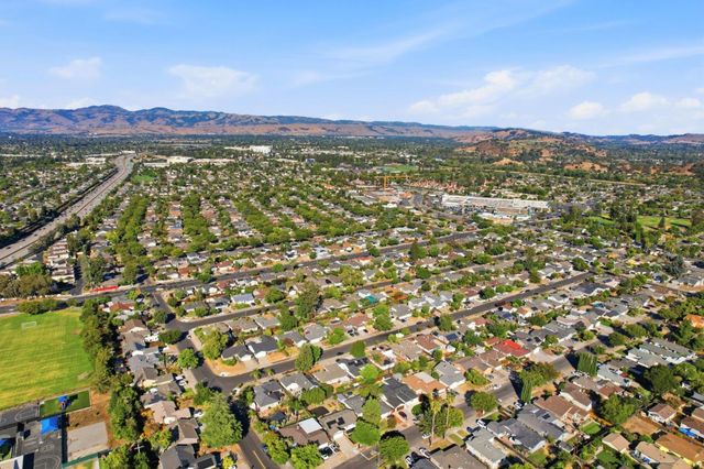 5256 Dent Avenue, San Jose, CA 95118