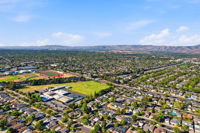 5256 Dent Avenue, San Jose, CA 95118