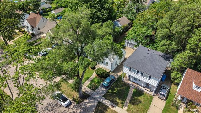 25948 Mcdonald Street, Dearborn Heights, MI 48125