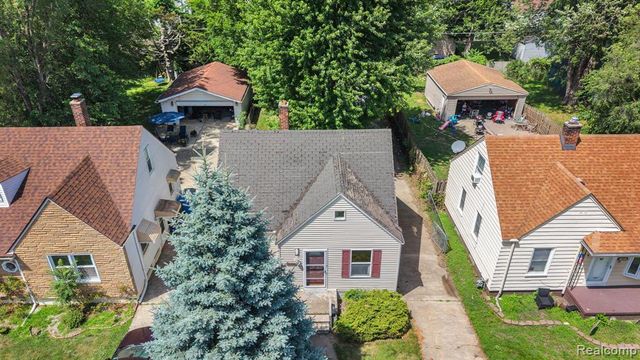 25948 Mcdonald Street, Dearborn Heights, MI 48125
