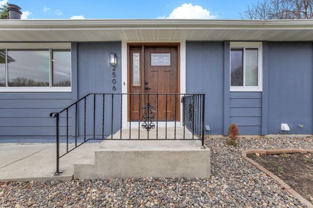 2506 Terrace Drive, Burnsville, MN 55337