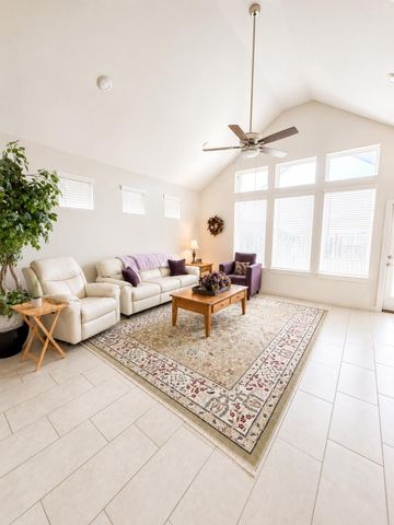 133 Camino Verde, San Marcos, TX 78666
