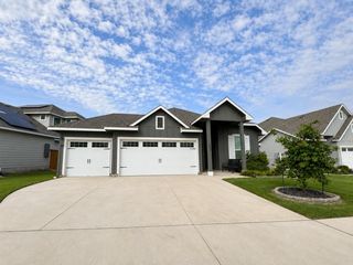 133 Camino Verde, San Marcos, TX 78666