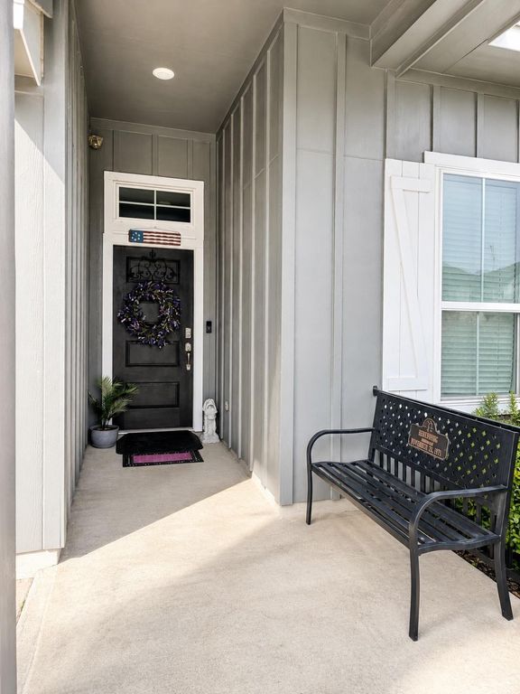 133 Camino Verde, San Marcos, TX 78666