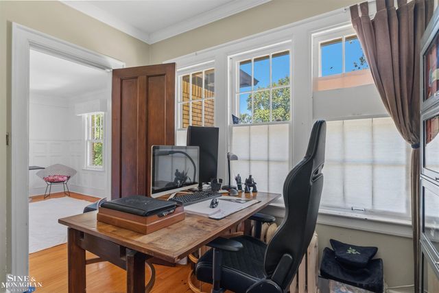 1319 Balfour Street, Grosse Pointe Park, MI 48230