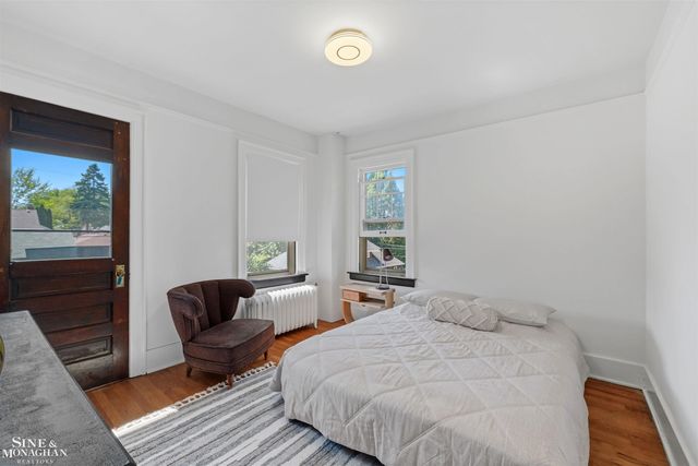 1319 Balfour Street, Grosse Pointe Park, MI 48230
