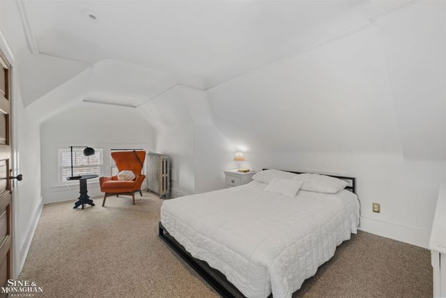 1319 Balfour Street, Grosse Pointe Park, MI 48230
