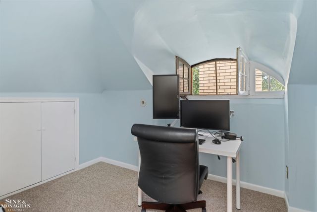 1319 Balfour Street, Grosse Pointe Park, MI 48230