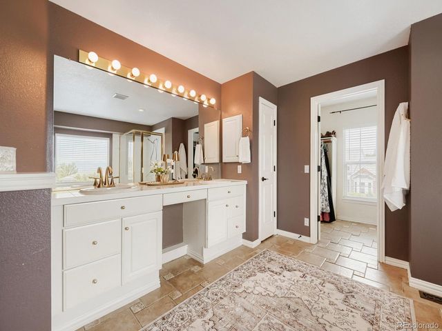 9962 S Clyde Pl, Littleton, CO 80129