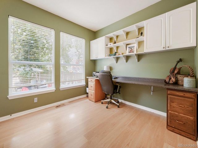 9962 S Clyde Pl, Littleton, CO 80129