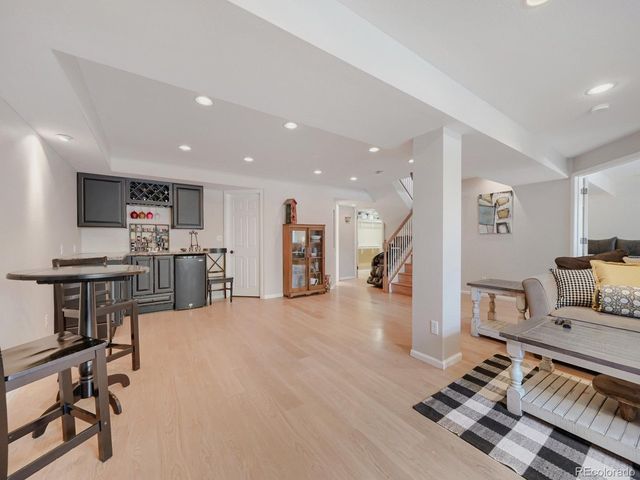 9962 S Clyde Pl, Littleton, CO 80129