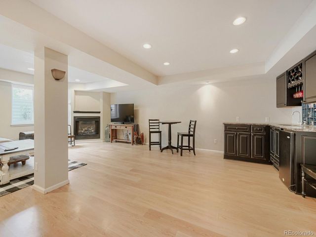 9962 S Clyde Pl, Littleton, CO 80129