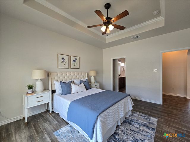 563 Irene Drive, Canyon Lake, TX 78133