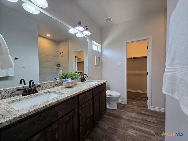 563 Irene Drive, Canyon Lake, TX 78133
