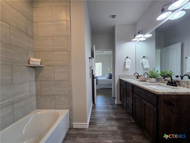 563 Irene Drive, Canyon Lake, TX 78133